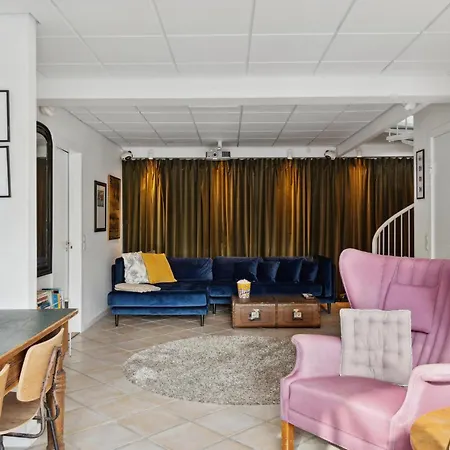 Awesome In With Wifi Holiday home *